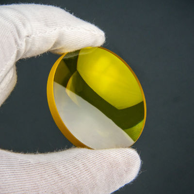 77mm 365nm UV410の調整可能な光学ガラスは高精度をろ過する