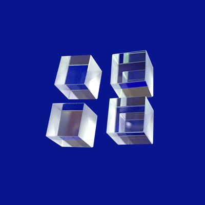 器械装置のための光学ガラスプリズムをつけるイメージ投射